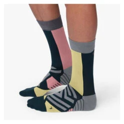On Running Men's High Sock -Outdoor Sports Store 2282 614252 4657951 image 1518069 589eb295 b3e9 41c1 9d9e d958124bd8d8