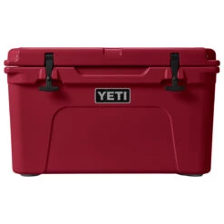 Yeti Tundra 45 Cooler 22 Yeti Tundra 45 Cooler -Outdoor Sports Store Tundra 45 Harvest Red front 3352 Layers F2
