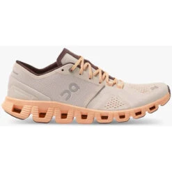 On Running Women's Cloud X 10 On Running Women's Cloud X -Outdoor Sports Store cloud x 2 fw20 silver almond w g1